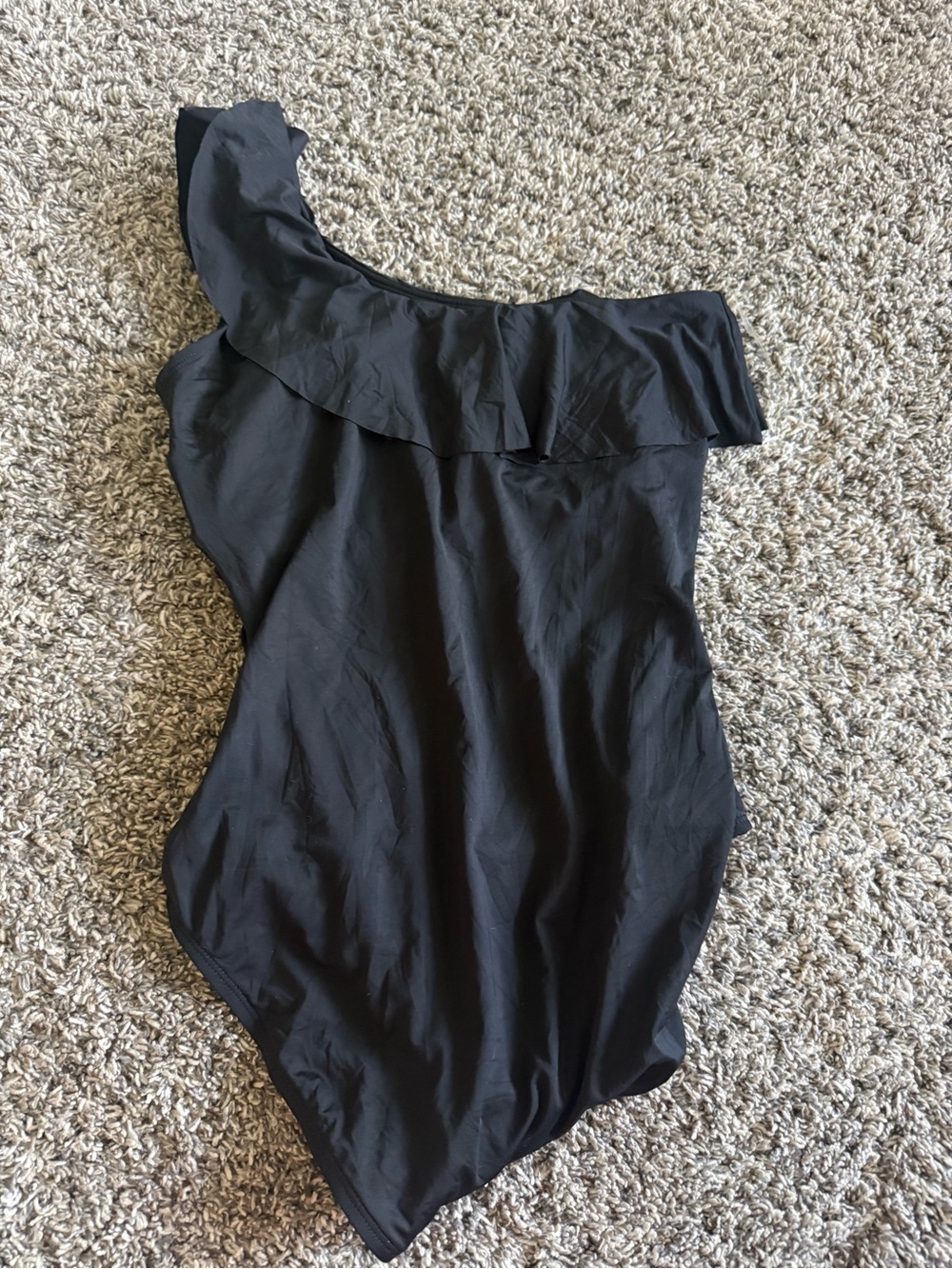One-Shoulder Ruffle Black Swimsuit NWT, sz 10